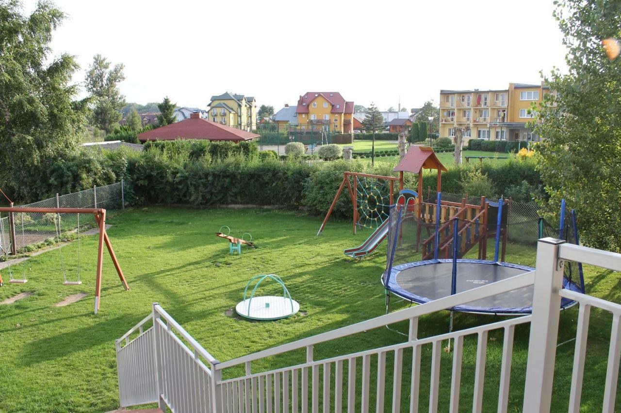 דארלובקו Apartament Kapitanski Bursztynowe Komnaty מראה חיצוני תמונה